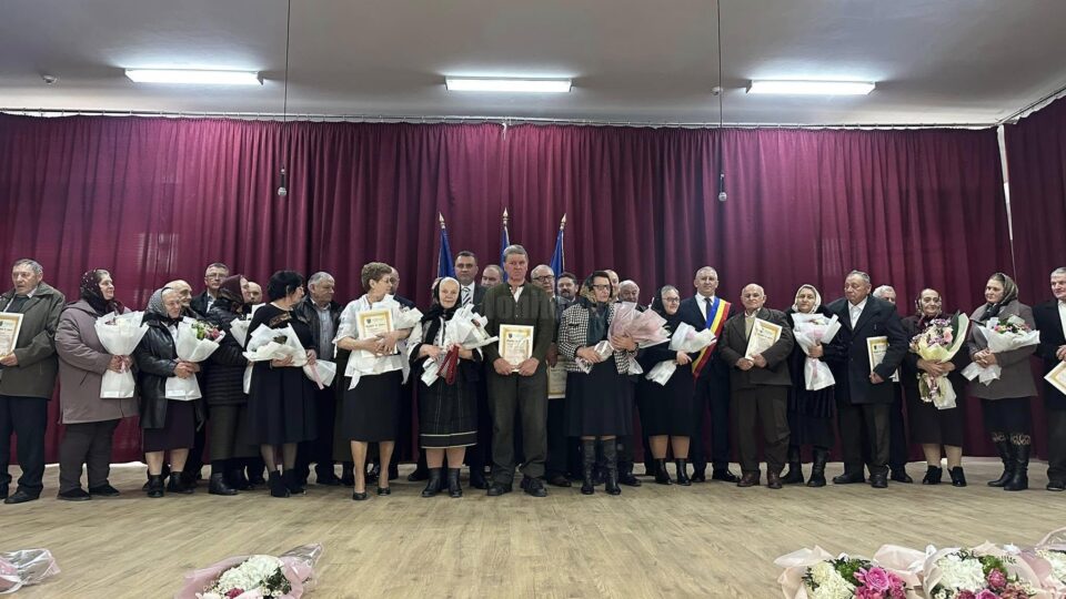 Primăria Vicovu de Sus a organizat o nouă ediție a evenimentului „Nunta de aur”