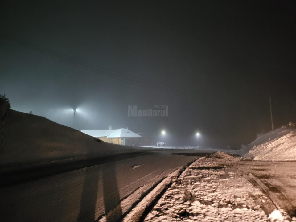 Iarna a revenit în zona de munte a județului Suceava