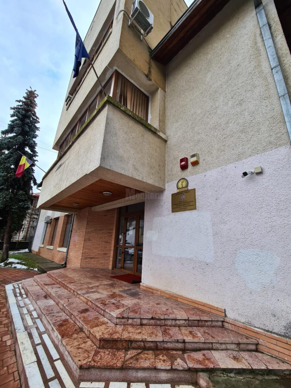 DNA Suceava a descins la 39 de locații, între care cinci instituții publice