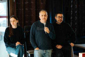 Lansarea volumului „Generația canibală”, al scriitorului Vasile Ernu. Foto Ciprian Penciuc