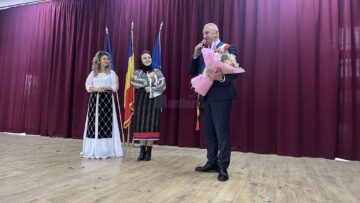 Primarul Vasile Iliuț a premiat 18 cupluri care au împlinit 50 de ani de căsătorie
