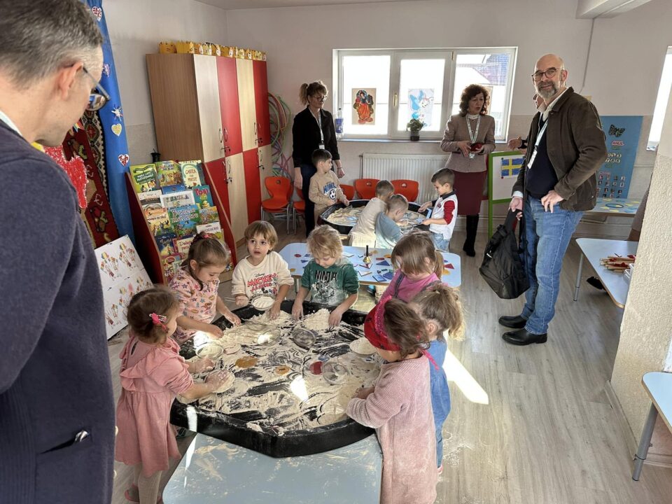 Job shadowing a delegației suedeze la Școala Gimnazială ,,George Voevidca”