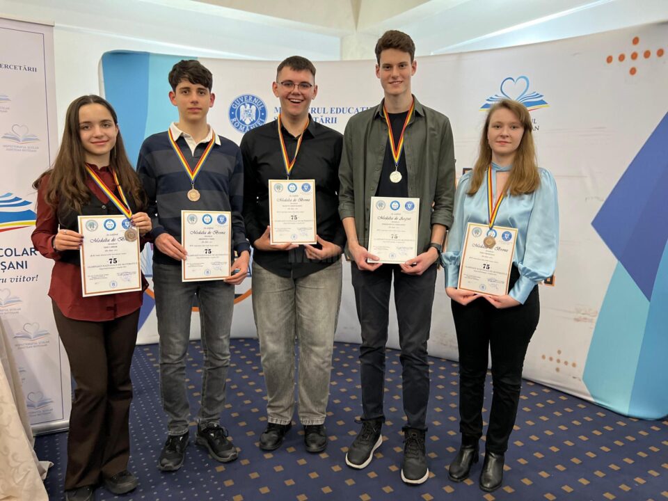 Medaliații de la Olimpiada Națională de Matematică