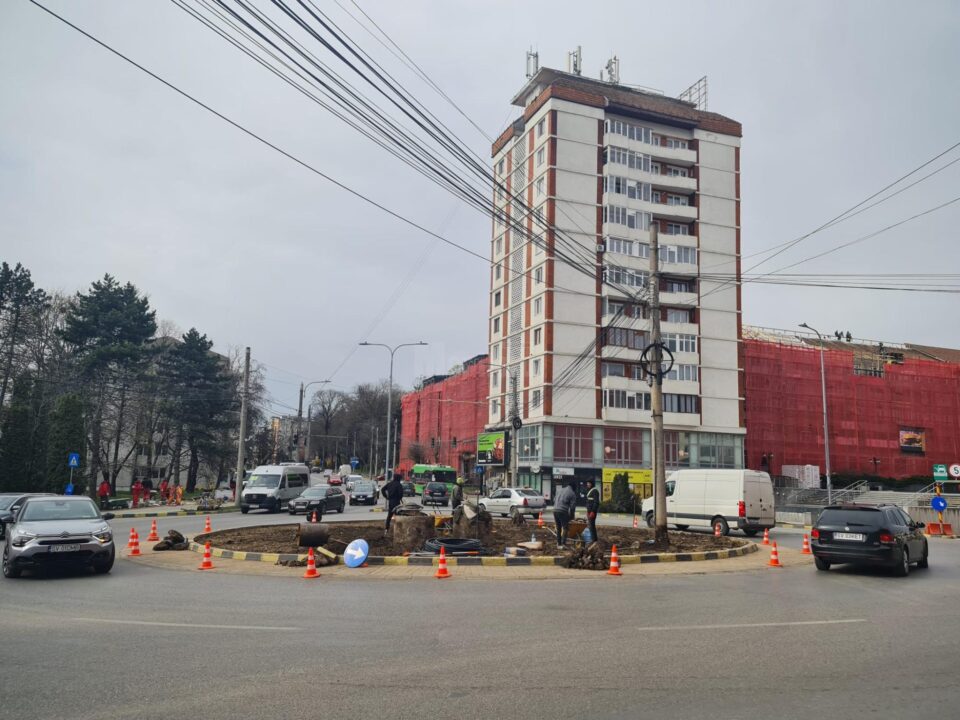 Sensurile giratorii înalte din municipiul Suceava vor fi coborâte la nivelul solului