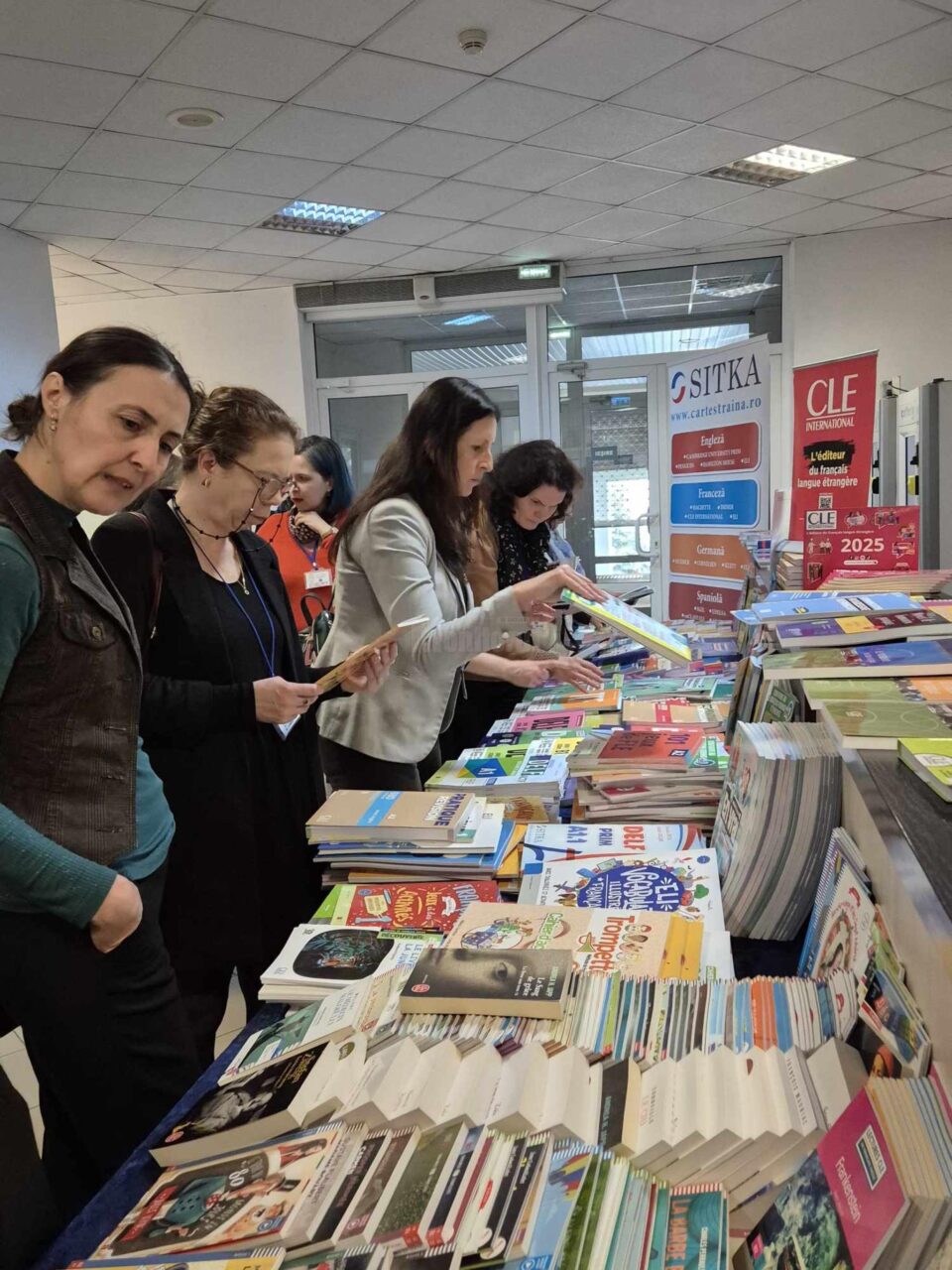 Conferințe și ateliere susținute de peste 80 de experți internaționali și formatori francofoni, la USV