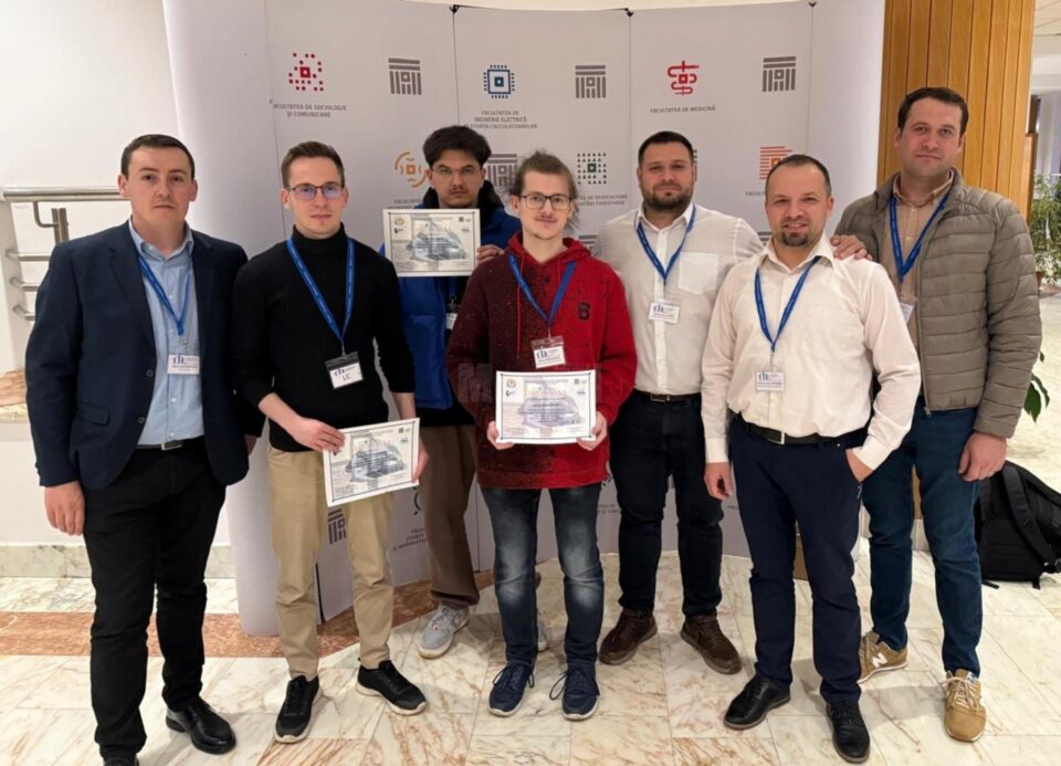 Echipa de studenți suceveni și indrumătorii lor la TIE 2025