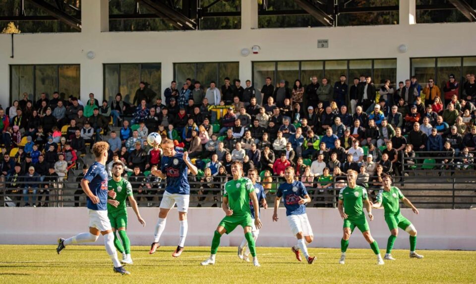 Finala Cupei Romaniei se va juca pe cochetul stadion din Putna. Foto Niculai Carcea - Manifest Finala Cupei Romaniei se va juca pe cochetul stadion din Putna. Foto Niculai Carcea - Manifest