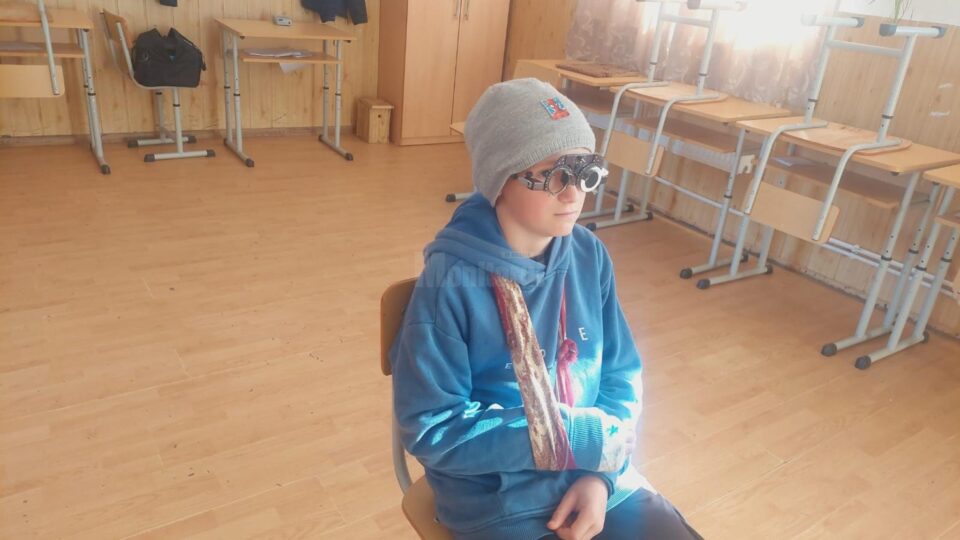 Caravană medicală pediatrică la Vulturești: 95 de copii consultați gratuit de o echipă de specialiști voluntari