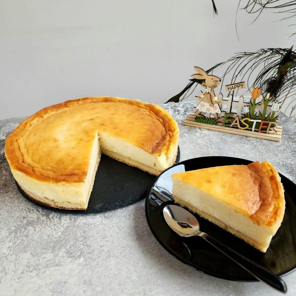 Bunatati de la cofetaria Royal Sweets Suceava