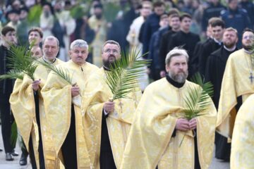 Procesiunea de Florii, organizată în municipiul Suceava, în ajunul praznicului „Intrării Domnului în Ierusalim”