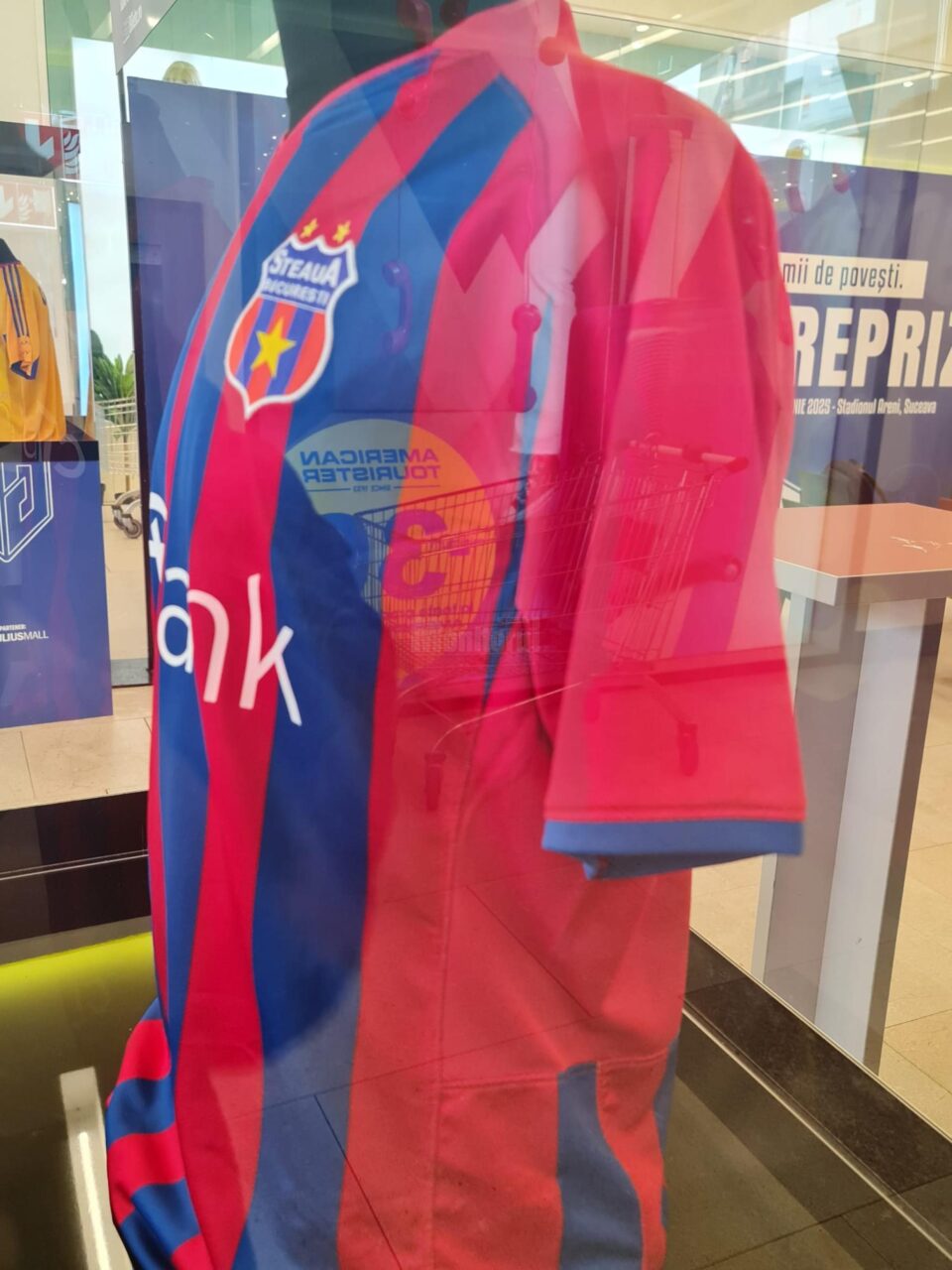 Galeria Prima Repriză, cu o colecție unică de tricouri din cariera lui Goian
