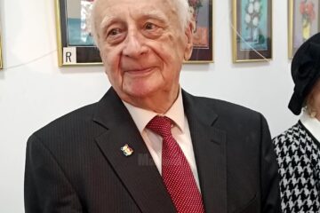 Artistul Radu Bercea în fața creațiilor sale