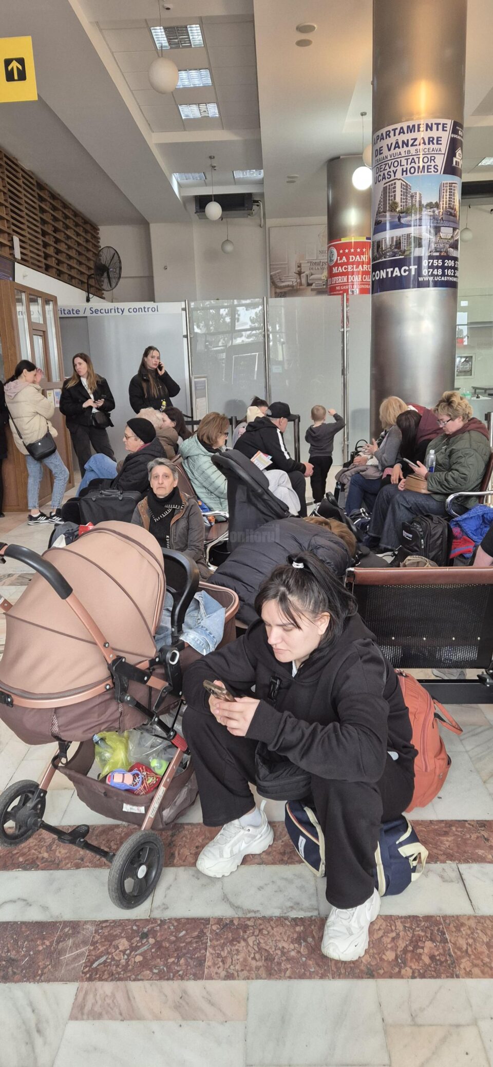 180 de pasageri au fost nevoiți să aștepte 10 ore în Aeroportul Suceava, după o defecțiune la aeronava care trebuia să opereze zborul Suceava - Londra