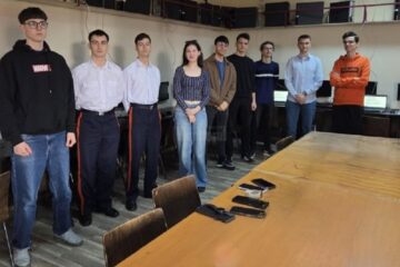 Suceava participă cu șapte elevi la Olimpiada de Informatică Aplicată