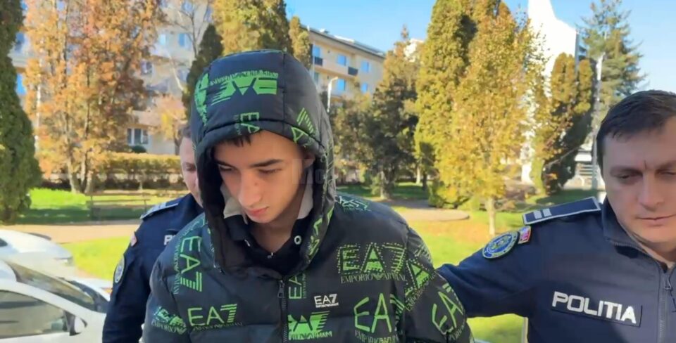 Un tânăr care a ucis un alt adolescent la o petrecere de la o pensiune și-a aflat pedeapsa Un tânăr care a ucis un alt adolescent la o petrecere de la o pensiune și-a aflat pedeapsa