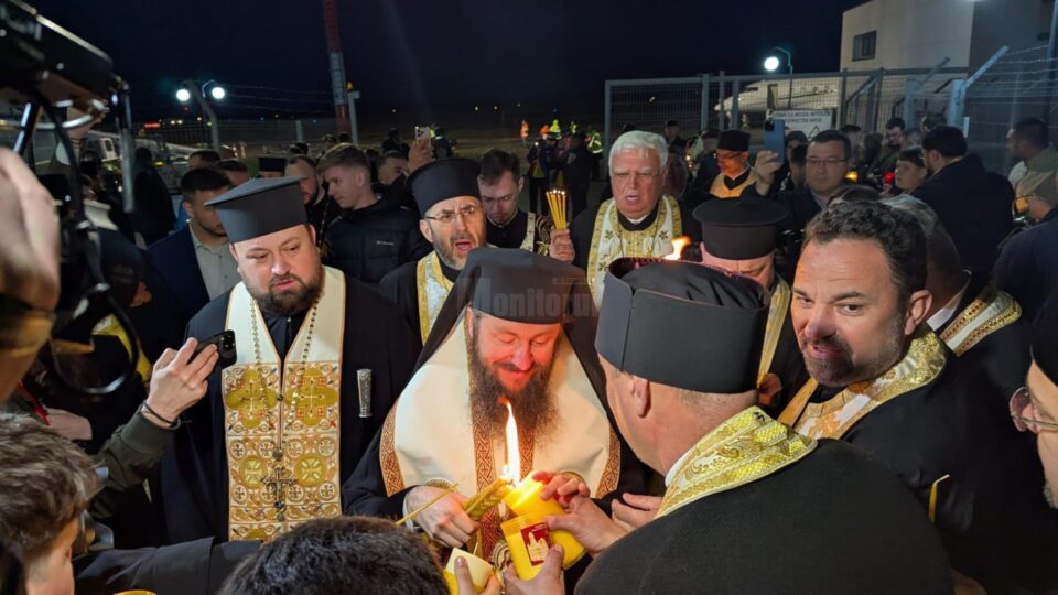 Lumina Sfântă a ajuns la Suceava