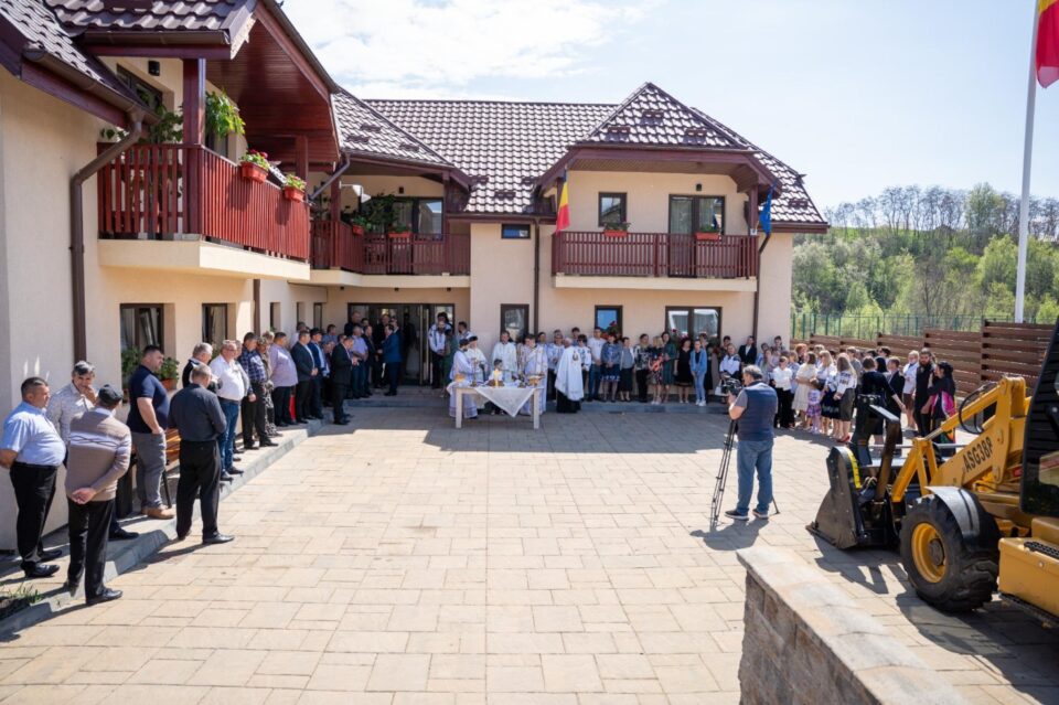Primăria din comuna Ciprian Porumbescu s-a mutat în casă nouă