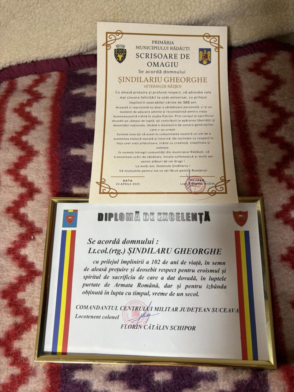 Veteranul Gheorghe Șindilariu, omagiat de Primăria Rădăuți la împlinirea a 102 ani