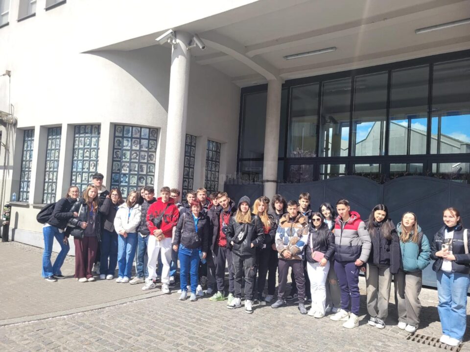 Excursie tematică „Pagini de istorie”