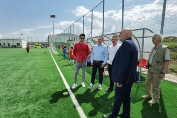 Inaugurarea bazei sportive de tip 1 la Suceava, în prezența delegației Federației Române de Fotbal, condusă de Răzvan Burleanu