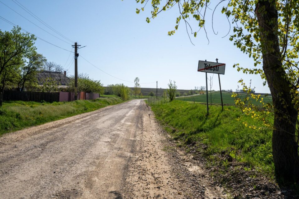 Drumul de la Uidești până la limita cu județul Iași va fi modernizat
