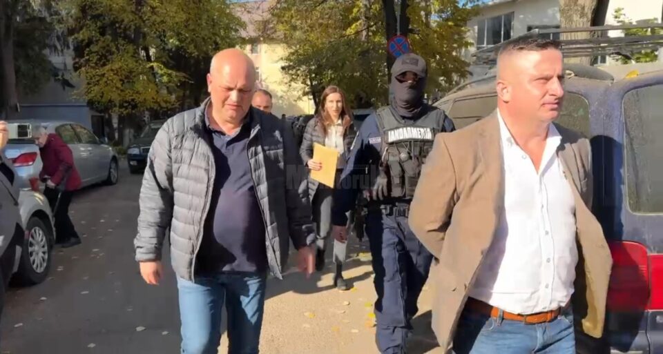 Un comisar de la Garda Forestieră a recunoscut că a luat mită și a încheiat un acord cu procurorii DNA Suceava Un comisar de la Garda Forestieră a recunoscut că a luat mită și a încheiat un acord cu procurorii DNA Suceava
