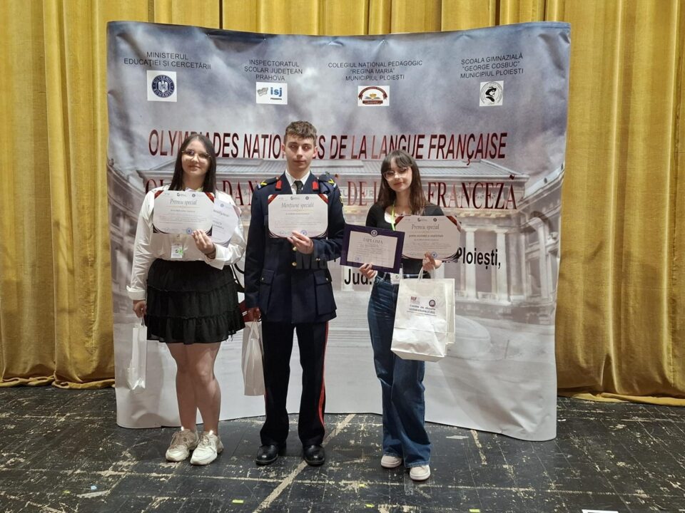 Elevii premiati