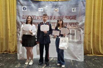 Elevii premiati