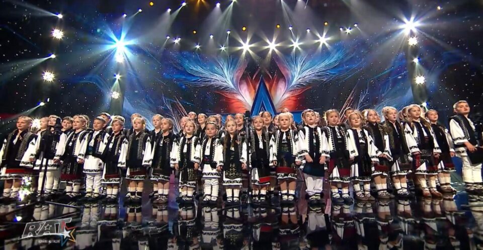 Stejareii din cajvana la Romanii au talent