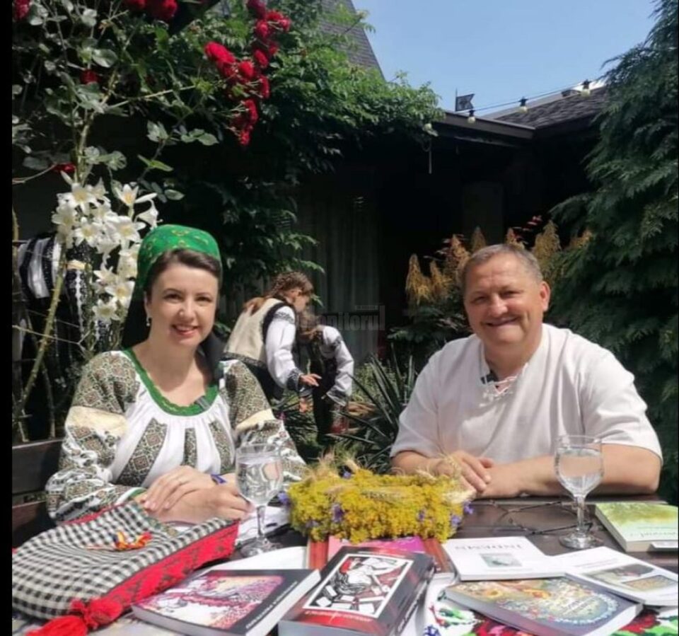 Festivalul Național Concurs „Regina Sânzienelor”