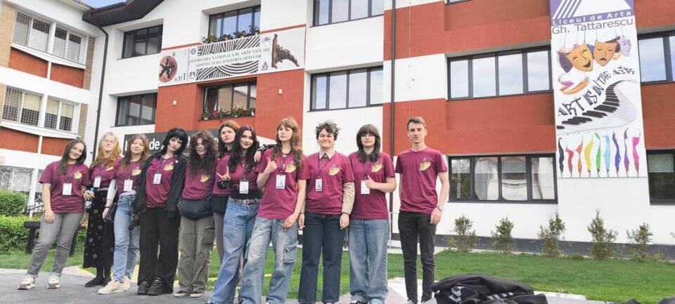 Elevii suceveni, de la Olimpiada de Arte vizuale, Arhitectură și Istoria Artelor (3) Elevii suceveni, de la Olimpiada de Arte vizuale, Arhitectură și Istoria Artelor (3)