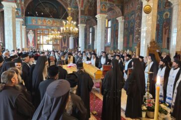 Mănăstirea Sihăstria: au fost deshumate moaștele Sfinților Cuvioși Cleopa și Paisie