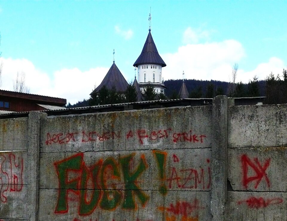 Războiul nevolnicilor musculoși cu natura