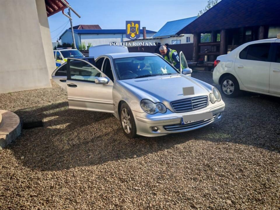Mașini confiscate de la hoți