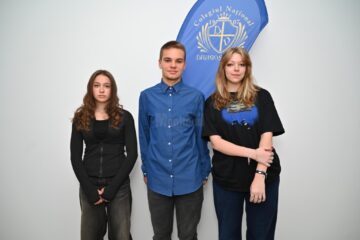 Trei elevi ai Colegiului „Dragoș Vodă” Câmpulung, calificați la etapa națională a Concursului de creație literară „Tinere condeie”