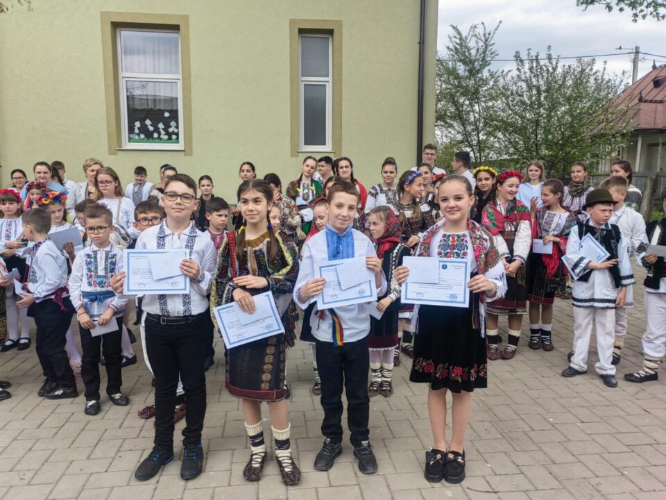 Concursul de recitare a poeziei ucrainene, etapa județeană, și-a desemnat câștigătorii