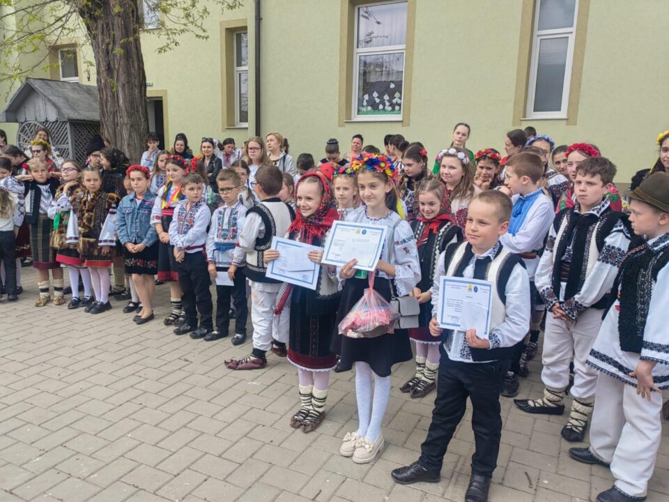 Concursul de recitare a poeziei ucrainene, etapa județeană, și-a desemnat câștigătorii