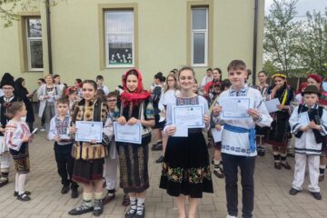 Concursul de recitare a poeziei ucrainene, etapa județeană, și-a desemnat câștigătorii