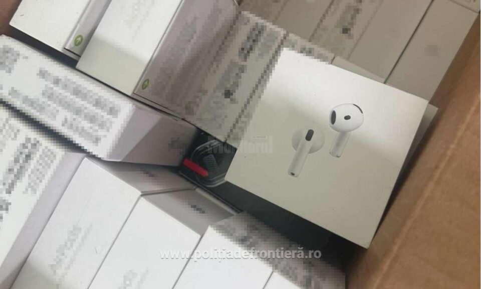 Aproape 800 de unelte electrice și produse electronice, descoperite în mașina unui ucrainean