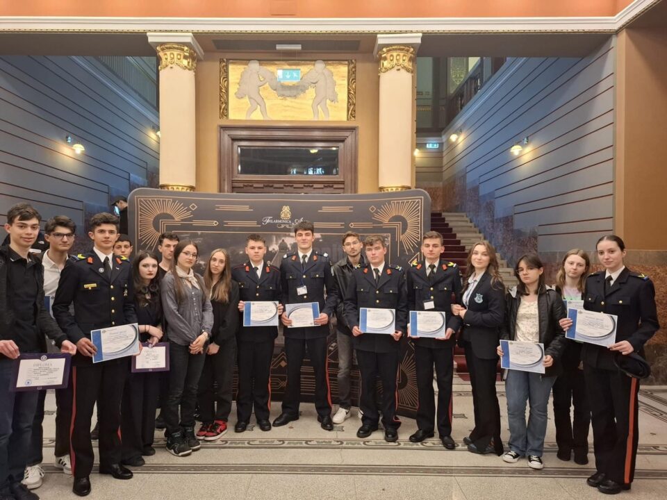 Mențiuni și premii speciale pentru lotul sucevean, la Naționala de geografie