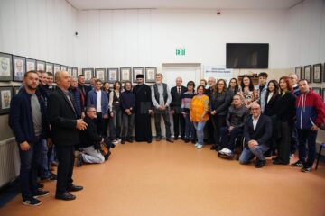 86 de caricaturi cu portretele candidaților la președinția României din 1989 până în prezent, realizate de Ovidiu Stanciu, expuse la Galeria de artă „ArtLaBurdujeni”