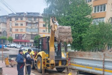 O avarie a lăsat fără apă zeci de locuințe, instituții și firme din centrul Sucevei și din cartierul Zamca