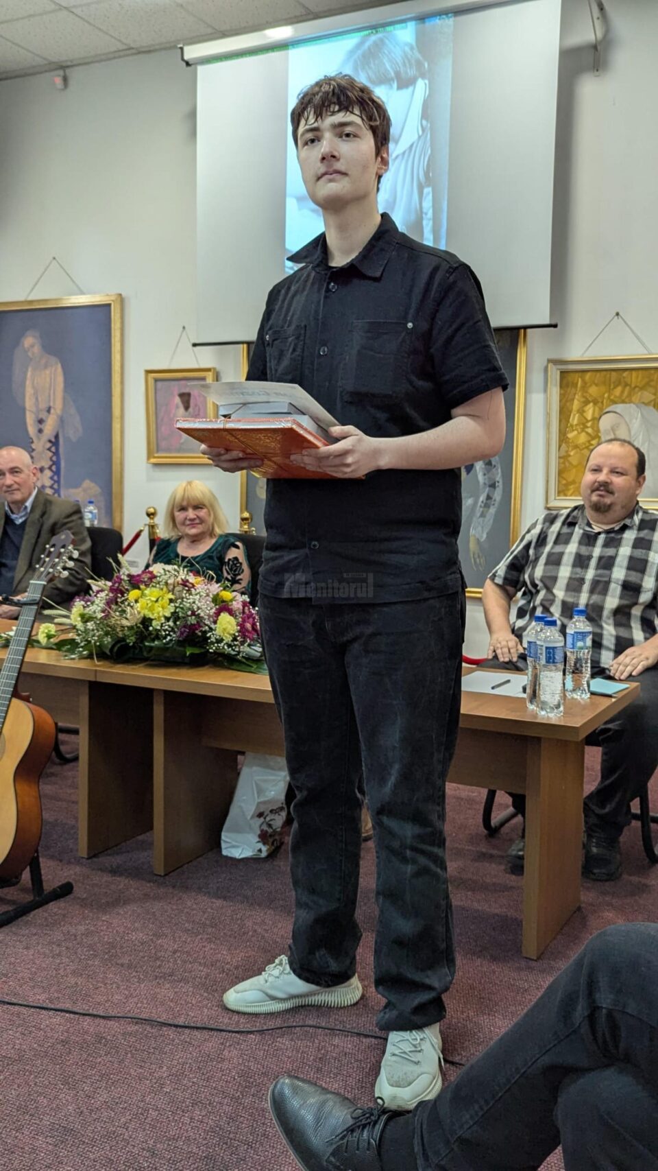 Gala Laureaților - Festivalul Concurs Național de Poezie „Ion Cozmei”, ediția a VII-a, la Biblioteca Bucovinei