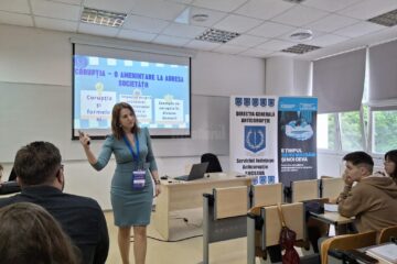 Polițiștii de la Anticorupție, față în față cu studenți de la USV: ”E timpul să nu mai dăm și noi ceva”