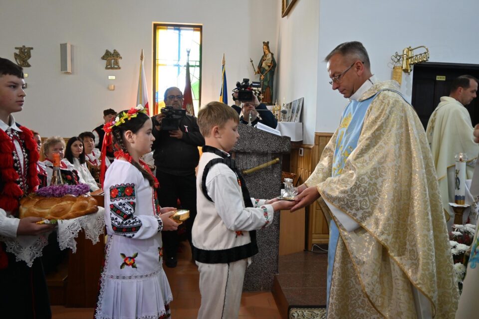 Polonezii din Bucovina s-au reunit sâmbătă la Poiana Micului
