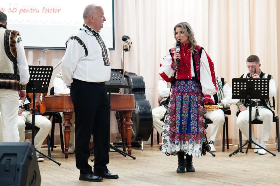 Cinci spectacole, cu artiști îndrăgiți, în Suceava, Broșteni, Ciocănești, Ipotești și Gălănești, în cadrul proiectului „10 pentru folclor”