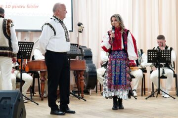 Cinci spectacole, cu artiști îndrăgiți, în Suceava, Broșteni, Ciocănești, Ipotești și Gălănești, în cadrul proiectului „10 pentru folclor”