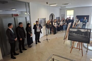 75 de lucrări realizate de 10 fotografi din România și 10 fotografi din China, expuse la Muzeul de Istorie