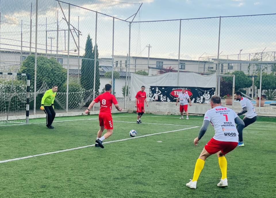 Campionatul de old-boys a continuat cu meciurile etapei a VII-a