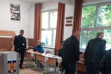 Sucevenii votează pentru alegerea președintelui României